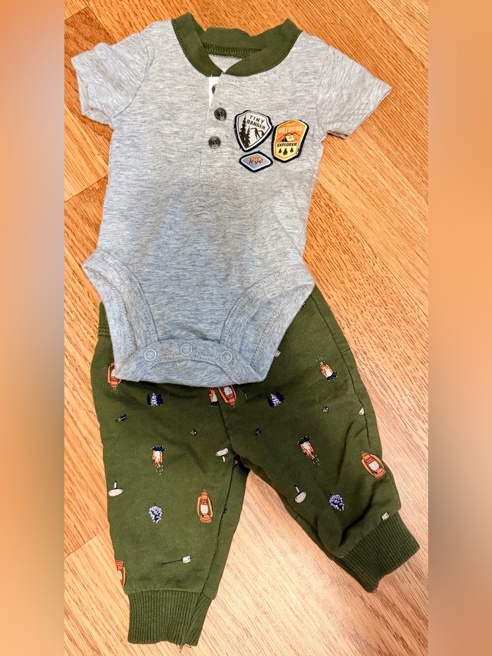 Carter's Baby Boy 2 Piece Camping Set Henley Bodysuit Pants Newborn - Picture 1 of 8